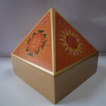 Pyramid Box